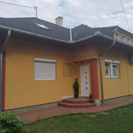 In 35176 Σπίτι διακοπών Balatonfenyves