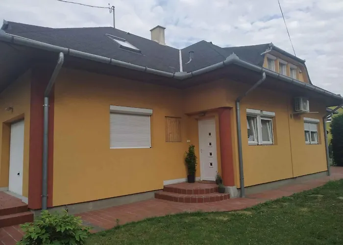 In 35176 Nyaraló Balatonfenyves